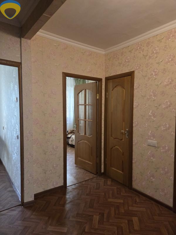 продажа многокомнатной квартиры номер A-174824 в Приморском районе, фото номер 7